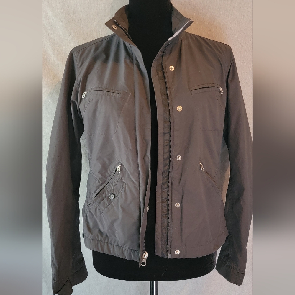 The North Face Charcoal Lightweight Jacket